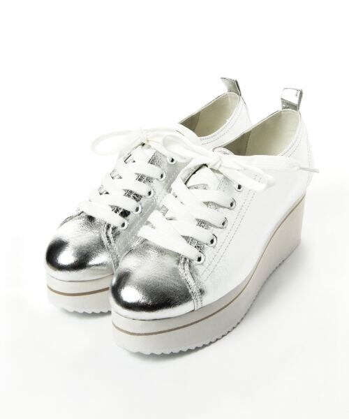 Heather（ヘザー）の「アツゾコスニーカー（シューズ・オフホワイト/ブラック/シルバー・M(23.0~23.5)/L(24.0~24.5)）」の3枚目の写真