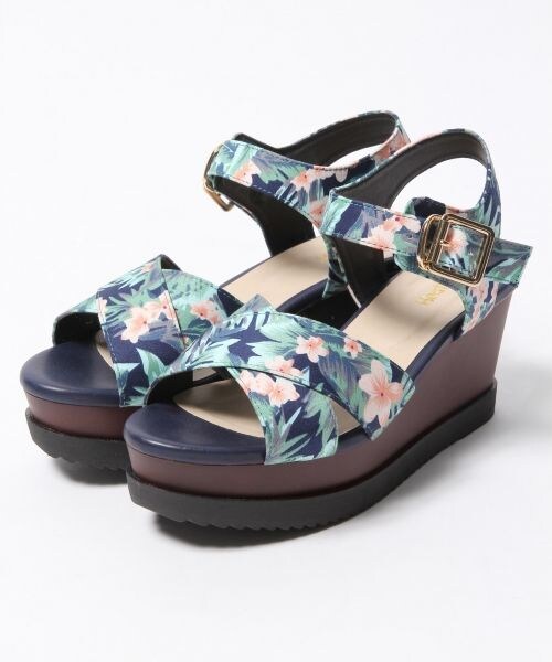 Heather(ヘザー)の「クロスアツゾコサンダル(シューズ・アイボリー/ブラック/チェック/レッド/花柄・S(22.5)/M(23.5)/L(24.5))」の5枚目の写真