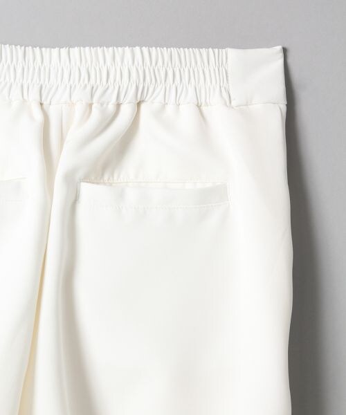 JEANASIS（ジーナシス）の「ストレッチスリムトラウザー（パンツ・ホワイト()/ブラック()/ブラック系その他()/ネイビー系その他()・FREE）」の8枚目の写真