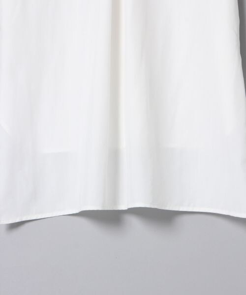 JEANASIS（ジーナシス）の「ビンテージVノースリーブ（トップス・ホワイト()/ブラック()/サーモンピンク()・FREE）」の9枚目の写真