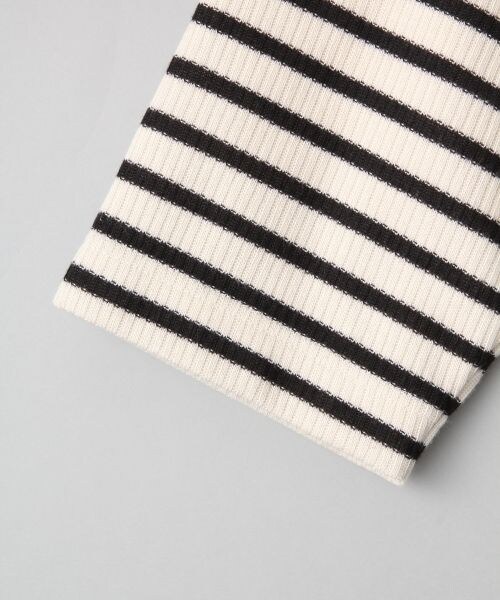 JEANASIS（ジーナシス）の「ボンディングワイドプルオーバー（トップス・ブラック()/カーキ()・FREE）」の6枚目の写真