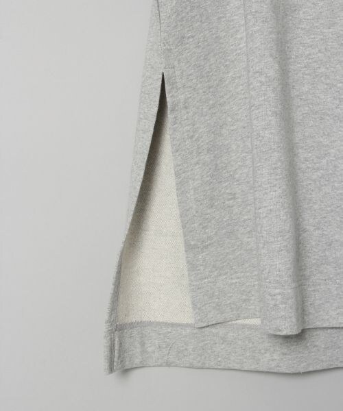 JEANASIS（ジーナシス）の「フードスリットノースリーブ（トップス・ホワイト()/グレー()・FREE）」の7枚目の写真