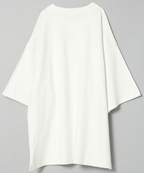 JEANASIS（ジーナシス）の「BIGスリットプルオーバーSS（トップス・オフホワイト()/ブラック()/ベージュ()・FREE）」の7枚目の写真