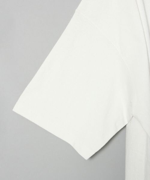 JEANASIS（ジーナシス）の「BIGスリットプルオーバーSS（トップス・オフホワイト()/ブラック()/ベージュ()・FREE）」の10枚目の写真