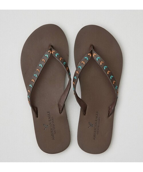 American Eagle（アメリカンイーグル）の「AEOシェブロンストラップフリップフロップ（ビーチサンダル・レディース・ホワイト/ダークブラウン・5/6/7/8/9/10）」の2枚目の写真