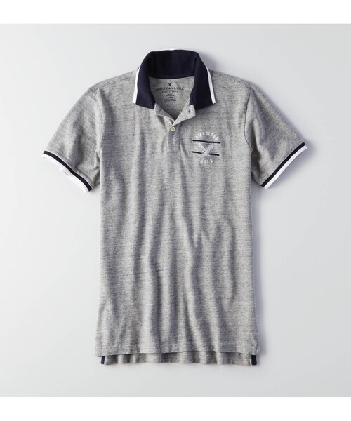 American Eagle（アメリカンイーグル）の「AEOグラフィックポロ（ポロシャツ・メンズ・グレー/ボールドブラック/ホワイト/ターコイズ/ブルー/レッド/オレンジ・XS/S/M/L/XL/XXL/XXXL）」の3枚目の写真