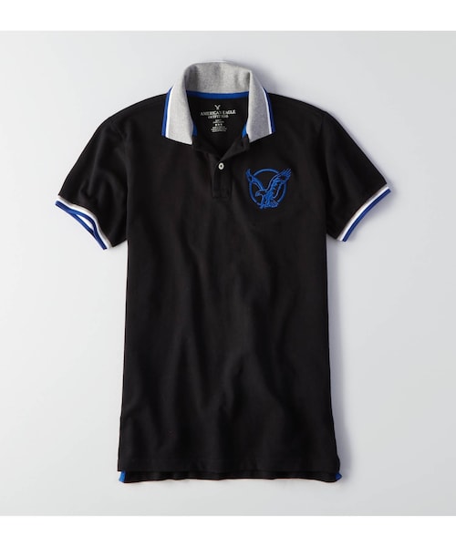 American Eagle（アメリカンイーグル）の「AEOグラフィックポロ（ポロシャツ・メンズ・グレー/ボールドブラック/ホワイト/ターコイズ/ブルー/レッド/オレンジ・XS/S/M/L/XL/XXL/XXXL）」の2枚目の写真