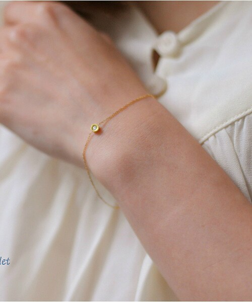 pinacoteca（ピナコテーカ）の「ピナコテーカ 518 六角形 一粒ダイヤモンド 六芒星 ブレスレット 0.05ct（ブレスレット・レディース・ゴールド・16.5cm）」の2枚目の写真