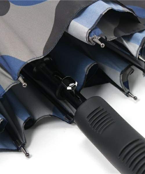 MARK & LONA（マークアンドロナ）の「Mighty Parasol（長傘