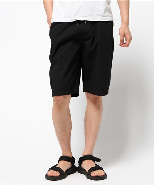 FREDY&GLOSTER（フレディアンドグロスター）の「タイプライターショーツ（その他パンツ・メンズ・ブラック/ベージュ・M/L）」の2枚目の写真