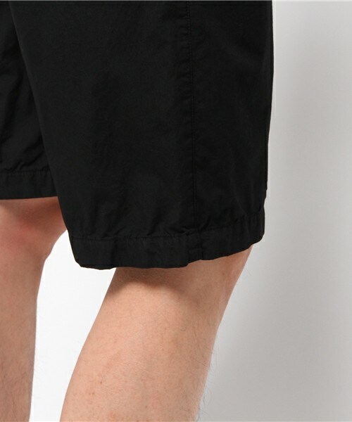 FREDY&GLOSTER（フレディアンドグロスター）の「タイプライターショーツ（その他パンツ・メンズ・ブラック/ベージュ・M/L）」の9枚目の写真