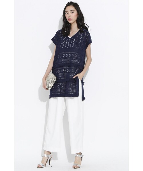 LOSICARIE(ロシカリエ)の「すかし編みノースリニットベスト(トップス・レディース・オフホワイト/ネイビー/ベージュ・M)」の12枚目の写真