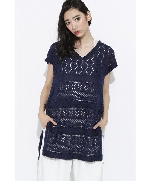 LOSICARIE(ロシカリエ)の「すかし編みノースリニットベスト(トップス・レディース・オフホワイト/ネイビー/ベージュ・M)」の3枚目の写真