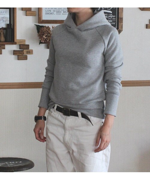 Handmade（ハンドメイド）の「定番パーカー　プルオーバー（パーカー・レディース・その他）」の5枚目の写真