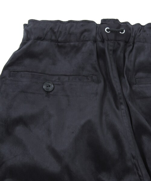 Name.(ネーム)の「マイクロスエードバスケットショーツ ブラック(その他・メンズ・BLK/GRN・0/1)」の11枚目の写真