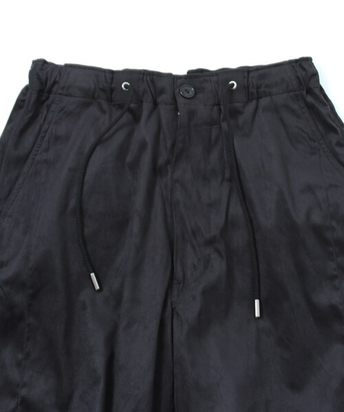 Name.(ネーム)の「マイクロスエードバスケットショーツ ブラック(その他・メンズ・BLK/GRN・0/1)」の9枚目の写真