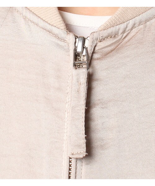 PAGEBOY（ページボーイ）の「サテンMA-1ブルゾン（ジャケット/アウター・レディース・ライトグレー/ブラック/ベージュ/カーキ）」の13枚目の写真