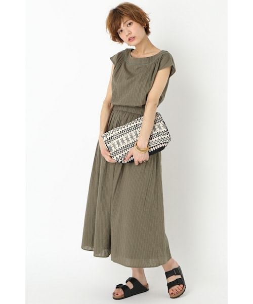 SLOBE IENA(スローブイエナ)の「フレンチスリーブマキシワンピース◆(ワンピース/ドレス・カーキ/ネイビー・フリー)」の3枚目の写真