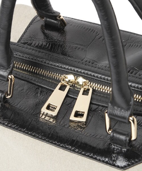 BABYLONE(バビロン)の「麻レザーボストンBAG(バッグ・ライトベージュ・フリー)」の7枚目の写真