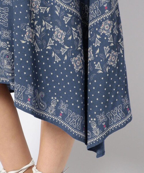 NINE(ナイン)の「パネルプリントワンピース(ワンピース/ドレス・レディース・ブルー系/レッド系)」の8枚目の写真