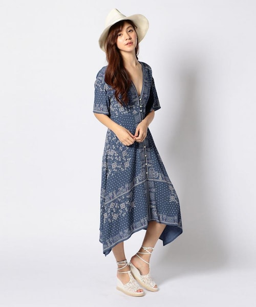 NINE(ナイン)の「パネルプリントワンピース(ワンピース/ドレス・レディース・ブルー系/レッド系)」の9枚目の写真