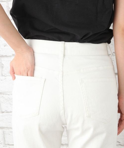 LEPSIM（レプシィム）の「ＤＥＮＩＭクロプドパンツ（パンツ・ブルー(ダメージ)/オフ(ダメージ)/ネイビー・M/L）」の18枚目の写真