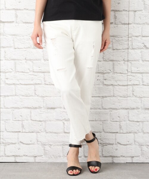 LEPSIM（レプシィム）の「ＤＥＮＩＭクロプドパンツ（パンツ・ブルー(ダメージ)/オフ(ダメージ)/ネイビー・M/L）」の2枚目の写真