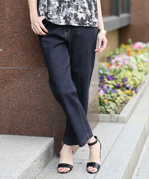 LEPSIM（レプシィム）の「ＤＥＮＩＭクロプドパンツ（パンツ・ブルー(ダメージ)/オフ(ダメージ)/ネイビー・M/L）」の3枚目の写真