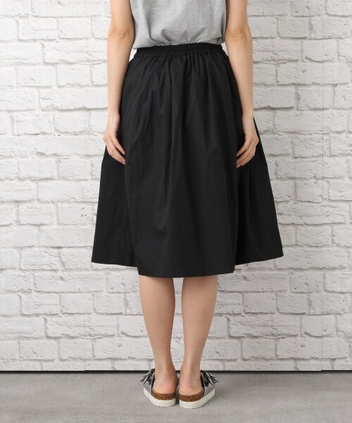 LEPSIM（レプシィム）の「コーティングタックスカート（スカート・ブラック/ベージュ・M/L）」の5枚目の写真