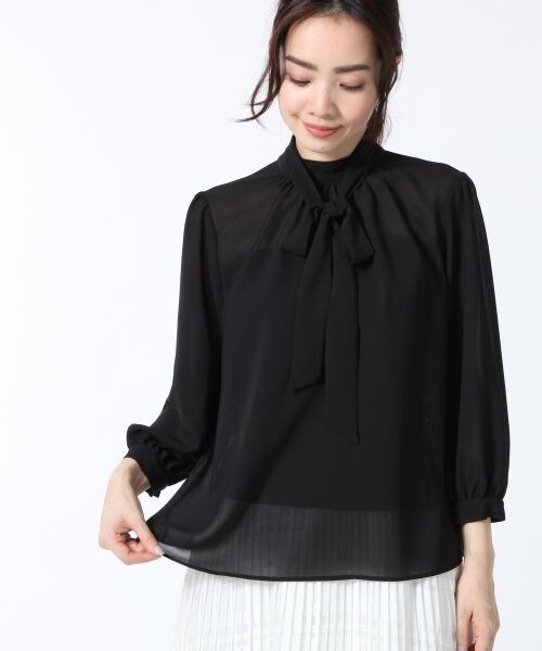 A part by（アパートバイ）の「シフォンタイツキハイネックブラウス（トップス・ホワイト/ブラック・F）」の4枚目の写真