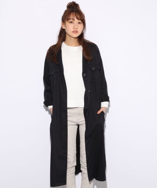 LOWRYS FARM（ローリーズファーム）の「サファリロングコート（ジャケット/アウター・カーキ/ネイビー・M/L）」の2枚目の写真