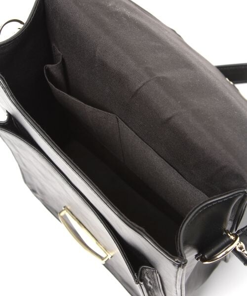 LOWRYS FARM（ローリーズファーム）の「★リュックにもなる!!★２ＷＡＹスクエアＢＡG（バッグ・ブラック/キャメル・ナシ）」の7枚目の写真