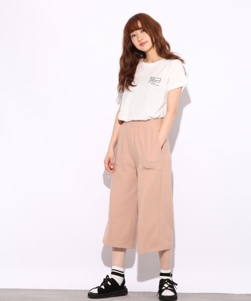 LOWRYS FARM（ローリーズファーム）の「★WEB限定価格★リップルワイドクロップド（パンツ・オフ/ブラック/ピンク/キャメル/ネイビー・F）」の6枚目の写真