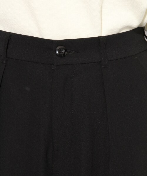 LOWRYS FARM(ローリーズファーム)の「JZストレートワイドパンツ(パンツ・ブラック/ベージュ/ブラウン/ネイビー/ハナガラ・F)」の10枚目の写真