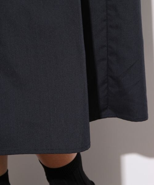 LOWRYS FARM（ローリーズファーム）の「タイプライタータックスカート（スカート・ブラック/ベージュ/ネイビー・F）」の10枚目の写真