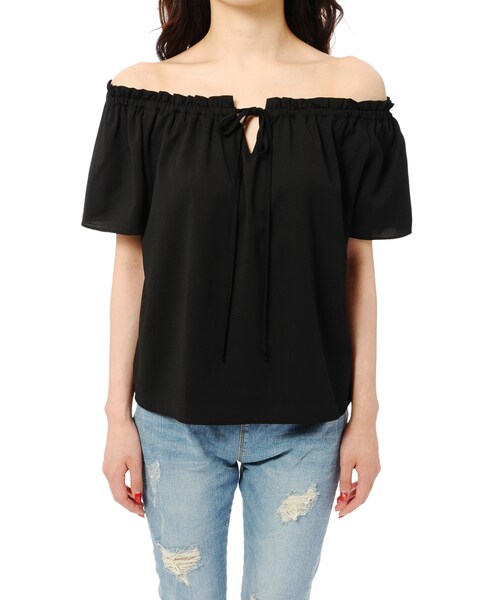 EGOIST（エゴイスト）の「フロントストリングオフショルトップ（トップス・レディース・BLACK/WHITE/BLUE/YELLOW・Size : F /）」の4枚目の写真