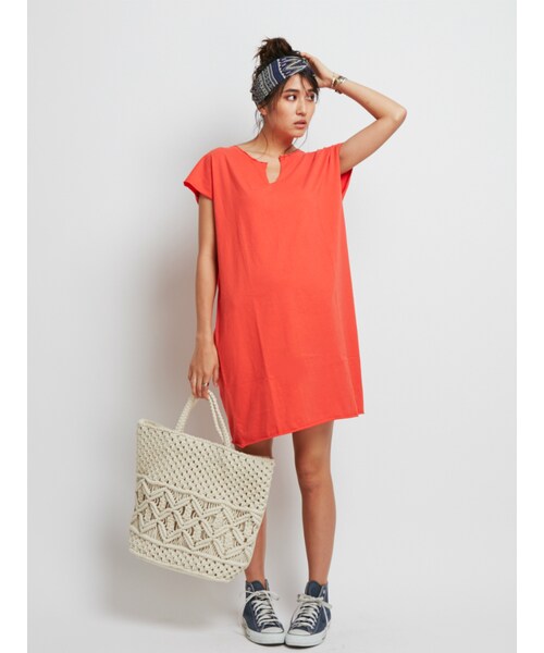 Ungrid（アングリッド）の「ネックカットフレンチスリーブワンピース（ワンピース/ドレス・レディース・オフホワイト/グレー/ブラック/オレンジ・F）」の5枚目の写真