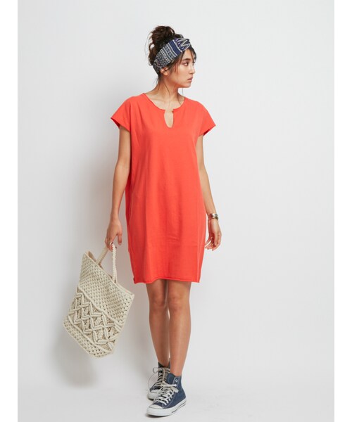 Ungrid（アングリッド）の「ネックカットフレンチスリーブワンピース（ワンピース/ドレス・レディース・オフホワイト/グレー/ブラック/オレンジ・F）」の6枚目の写真