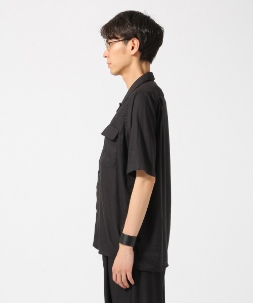 HARE（ハレ）の「サテンオープンネックシャツ（トップス・ブラック/グレー/イエロー・S/M）」の7枚目の写真