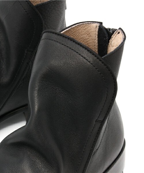 nil admirari（ニルアドミラリ）の「【nil admirari】Back Zip Boots WP（ブーツ・メンズ・ブラック・40/41/42/43）」の6枚目の写真