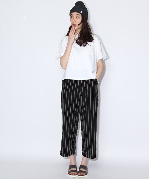 niko and...(ニコアンド)の「アメリカ綿ビッグTシャツ(トップス・ホワイト/モカ/ネイビー/パープル・M/L)」の7枚目の写真