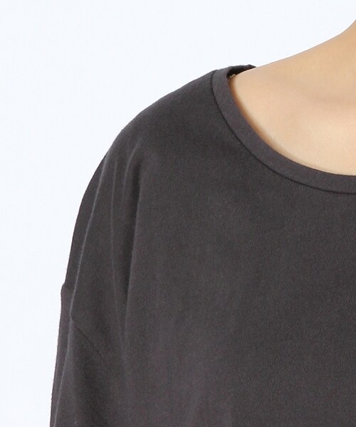 niko and...（ニコアンド）の「スーピマゆるクルーネックＴシャツ（トップス・ホワイト/ライトグレー/ブラック/アイボリー・M/L）」の7枚目の写真