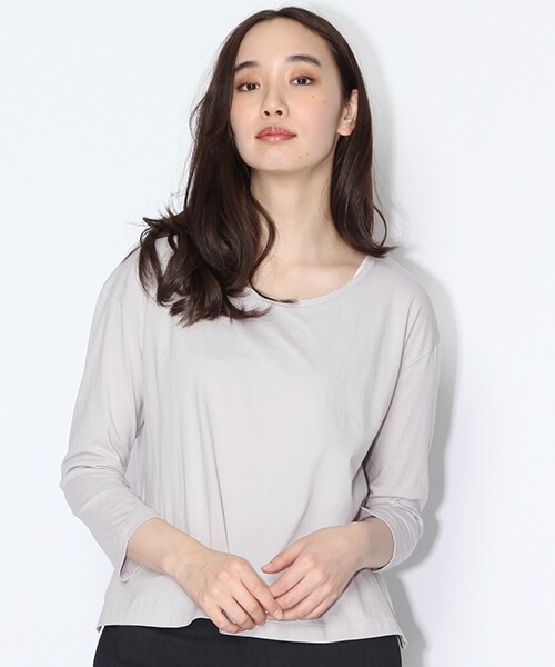 niko and...（ニコアンド）の「スーピマゆるクルーネックＴシャツ（トップス・ホワイト/ライトグレー/ブラック/アイボリー・M/L）」の3枚目の写真