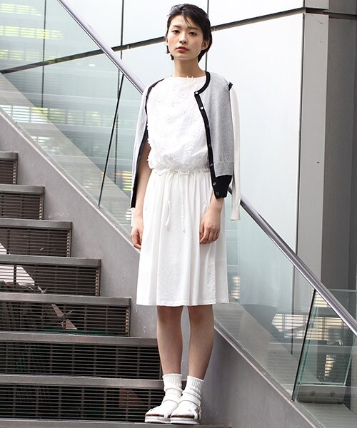 Niko And ニコアンド の 花柄刺繍ｘカットワンピース ワンピース ドレス Wear