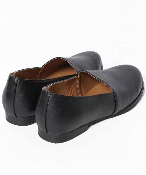 RAGEBLUE（レイジブルー）の「フェイクレザースリッポンシューズ（シューズ・ブラック/ブラウン・M(26~27)/L(27~28)）」の6枚目の写真