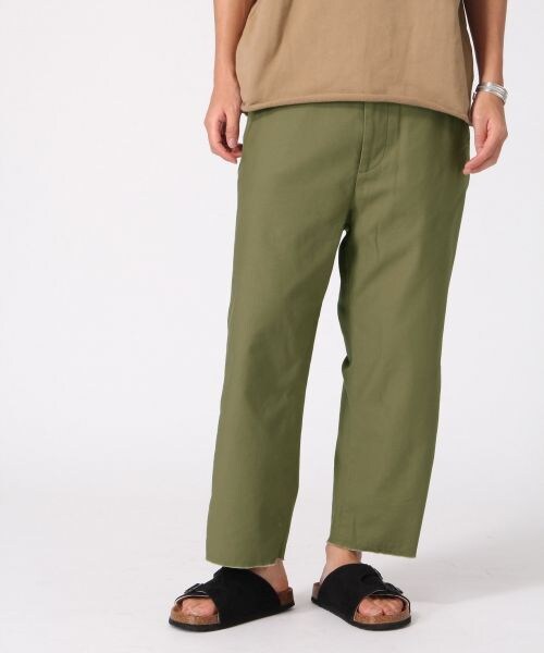 RAGEBLUE（レイジブルー）の「＜人気沸騰！カットオフ仕様＞ワイドアンクルパンツ（パンツ・ベージュ/オリーブ・M/L）」の2枚目の写真