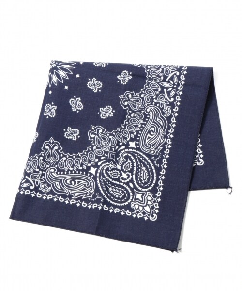 RAGEBLUE（レイジブルー）の「＜USA製＞バンダナ（ファッション雑貨・ホワイト/ブラック/レッド/オリーブ系/ネイビー・ONE SIZE）」の5枚目の写真