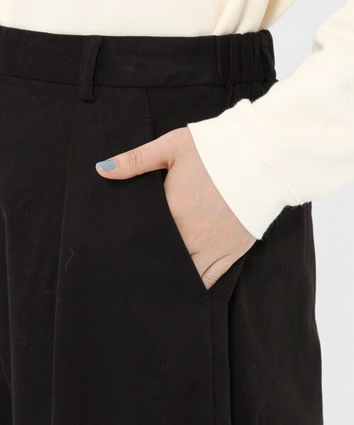 studio CLIP（スタディオクリップ）の「ツイルタックワイドパンツ（パンツ・ブラック/ベージュ/カーキ/ネイビー・M/L）」の15枚目の写真