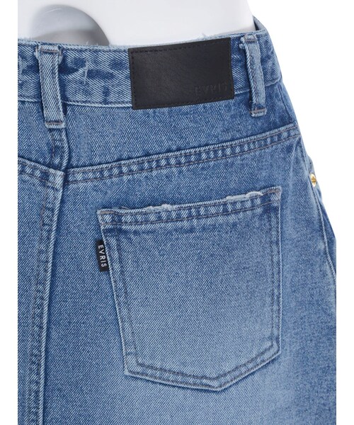 EVRIS（エヴリス）の「ダメージ ヘムデニムスカート（スカート・レディース・アイスブルー/インディゴ）」の9枚目の写真
