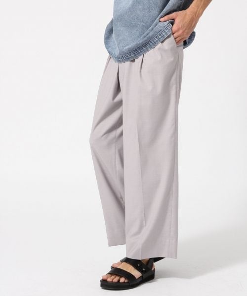 HARE（ハレ）の「タックワイドパンツ（パンツ・ブラック/グレー/ブラウン・S/M/L）」の2枚目の写真
